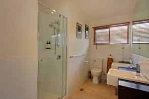 Erland Beach House, Sorrento - Image 2