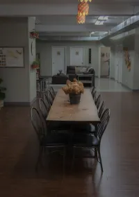 Farm-inspired Inn in the heart of beautiful downtown Kingsville! - Image 5