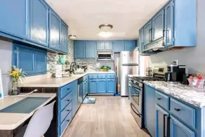 Cute and Cozy 3 bedroom  - Image 5