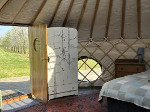 Cai Yurt bespoke yurt with Outdoor Shower - Image 3