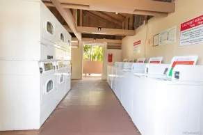 Bright Airy Condo in Makaha - 5 mins from the beach! - Image 4