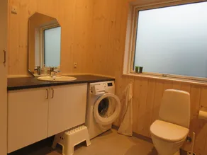 Beautiful holiday home located at the 1st row by the fjord. - Image 4