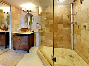2 BR Apt w/ amazing view of the beach, pool, beach bar and private Jacuzzi - Image 2