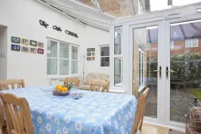 Double Room in Burgess Hill Homestay - Image 5