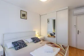 Holiday Home Cadjo With Pool - Image 4