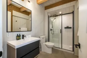 NEW! Lagom Strala | 2300 sq.ft | Hot Tub, Fireplace & Pet-Friendly/ Near Resort - Image 5