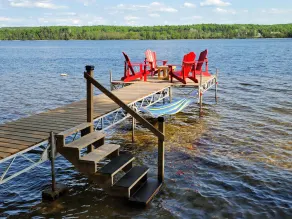 2 Waterfront Cottages on same property for 1 price - Image 2