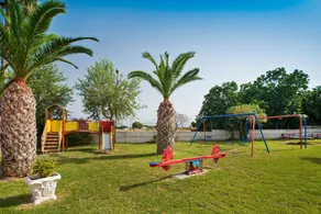 Corali Hotel - Image 4