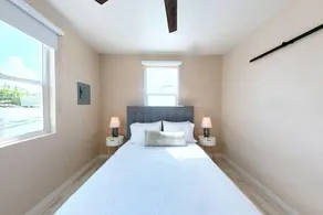 Modern Stay, Full Kitchen, 1 Block From The Beach. - Image 4