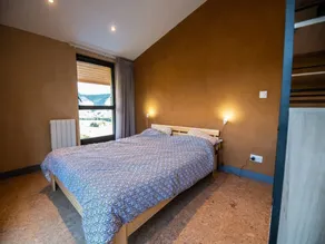 Mountain-view eco-friendly cottage - Image 4