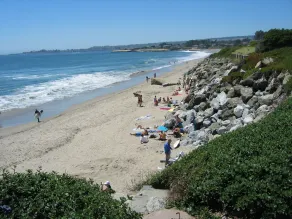AwesomeView - Beachfront Luxury on the Water - Image 3