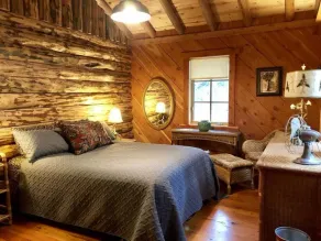 Elk Crest Cabin, Perfect Getaway in the Woods - Image 4