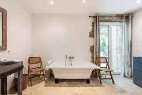 Beautiful Provencal Mas with swimming pool - Image 2