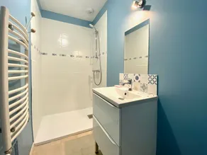 Spacious Modern House with Garden, Terrace & Game Room Near Brioude - Image 3