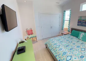Dog-friendly! Two minute walk to beach! - Image 4