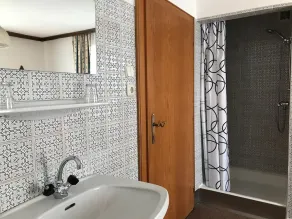 House Hoamatl - Holiday Home / 4 or more Schlafr./ You, bathroom, toilet - Image 4