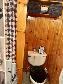 Cozy Errol Home conveniently close to town and with snowmobile access!  - Image 5