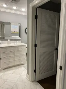 Center of Downtown- Upscale 1Br/1Ba with patio & private entrance - Image 5