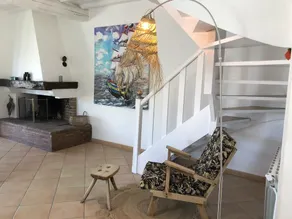 CHARMING WATERFRONT GITE WITH PRIVATE PONTOON, ROWBOAT AND CANOE - Image 2