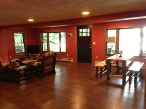 Northern Woods, Sophisticated Rustic Charm, With All Amenities Of A Modern Home. - Image 4