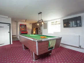 6 bedroom accommodation in Kingsteignton, near Newton Abbot - Image 2