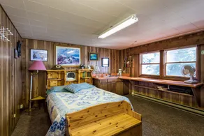 Grandma's cabin in the woods on the lake! - Image 3