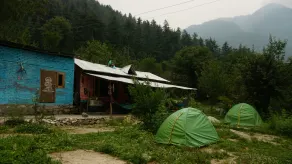CAMPING COMMUNAUTAIRE PROJET YETI KASOL - Image 5