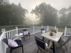 Narrowsburg Farmhouse Getaway  - Image 5