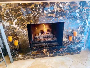 Modern Lakefront Condo, Weekly Stays Welcome, Work & Relax by the Lake - Image 2