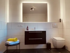 Newly renovated with south-facing balcony - large bathroom and large dining area - 65 sqm - Image 3