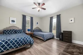 Mooresville Private apt. w/ high-end comfortable beds & modern amenities- Apt C - Image 4
