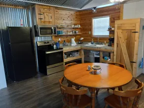 Country Living with Kyle Field 30 minutes away - Image 4