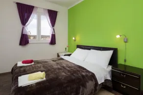 1 - Modern apt w big garden & terrace w sea view - Image 5
