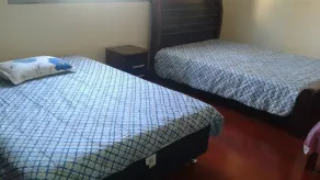 SOLAR DAS LARANJEIRAS, 6 Suites + 2 Bedrooms, Fully Equipped Kitchen - Image 5