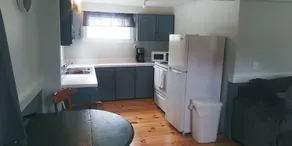 Sandy Point Brook side Coastal Cottage- Easy Shores - Image 4