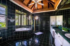 Voll betreute Villa mit privatem Pool, Frühstück inklusive, Meerblick für Gruppen! - Image 5
