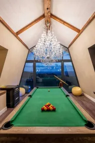 Lux Manor Sleeps 30 - Pool Sauna Hot Tub Cave - Image 3