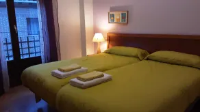 Self catering sommerhus La Alcubilla til 10 personer - Image 2