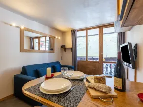 Joli appartement pour 4 personnes avec WIFI, TV et balcon - Image 4