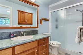 Entire home: Charming Home with Beautiful Yard - Image 2