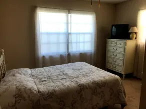 Komfortabel eingerichtetes Duplex, perfekt für einen einzigartigen Florida-Urlaub - Image 3