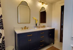 1910 Historic Hill Avenue Home - Image 3