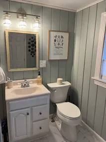 Lakefront Cottage - sleeps 6 - 2 baths  - Image 4