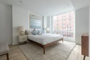 Modern 3BR Lofts with Outdoor Space Near NYC - Image 4