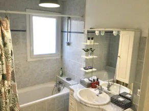 65m2 Avec Garage, Balcon. Idéal Paris, Disney, CDG - Image 2