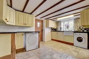 2 Bed in Rose Ash oc-nether - Image 4