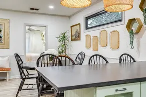 Waterfront Lake Haven with Million Dollar Views - Image 4