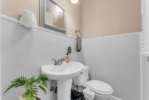 Central Falls Hideaway - Image 5
