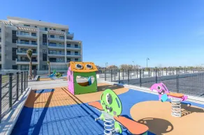 Apartment Right Next to Beach - Image 2