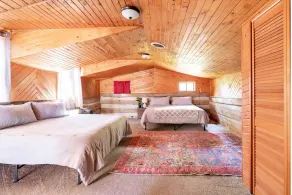 Stunning Boho Log Cabin Country Retreat with Pool - Image 4